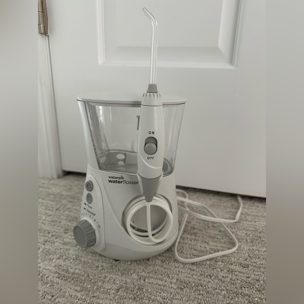 Waterpik Water Flosser in White and Gray